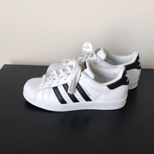 Adidas Superstar Sneakers - 5.5